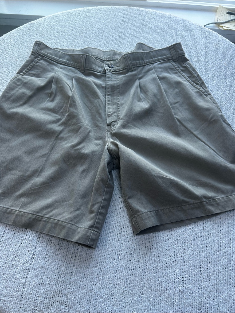 Men's RGB size 38. Casual Shorts light olive green/ beige - 100% cotton used